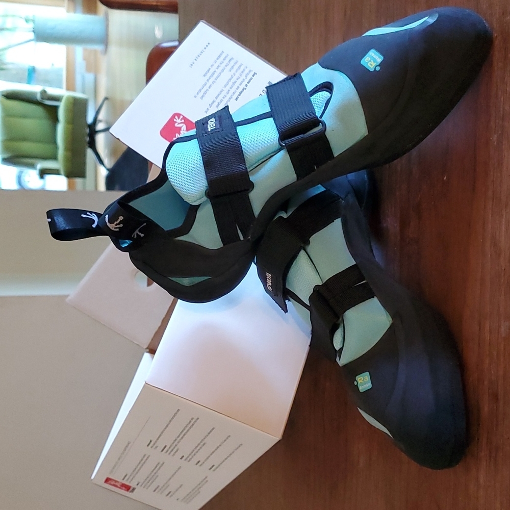 Women's Climbing Shoes